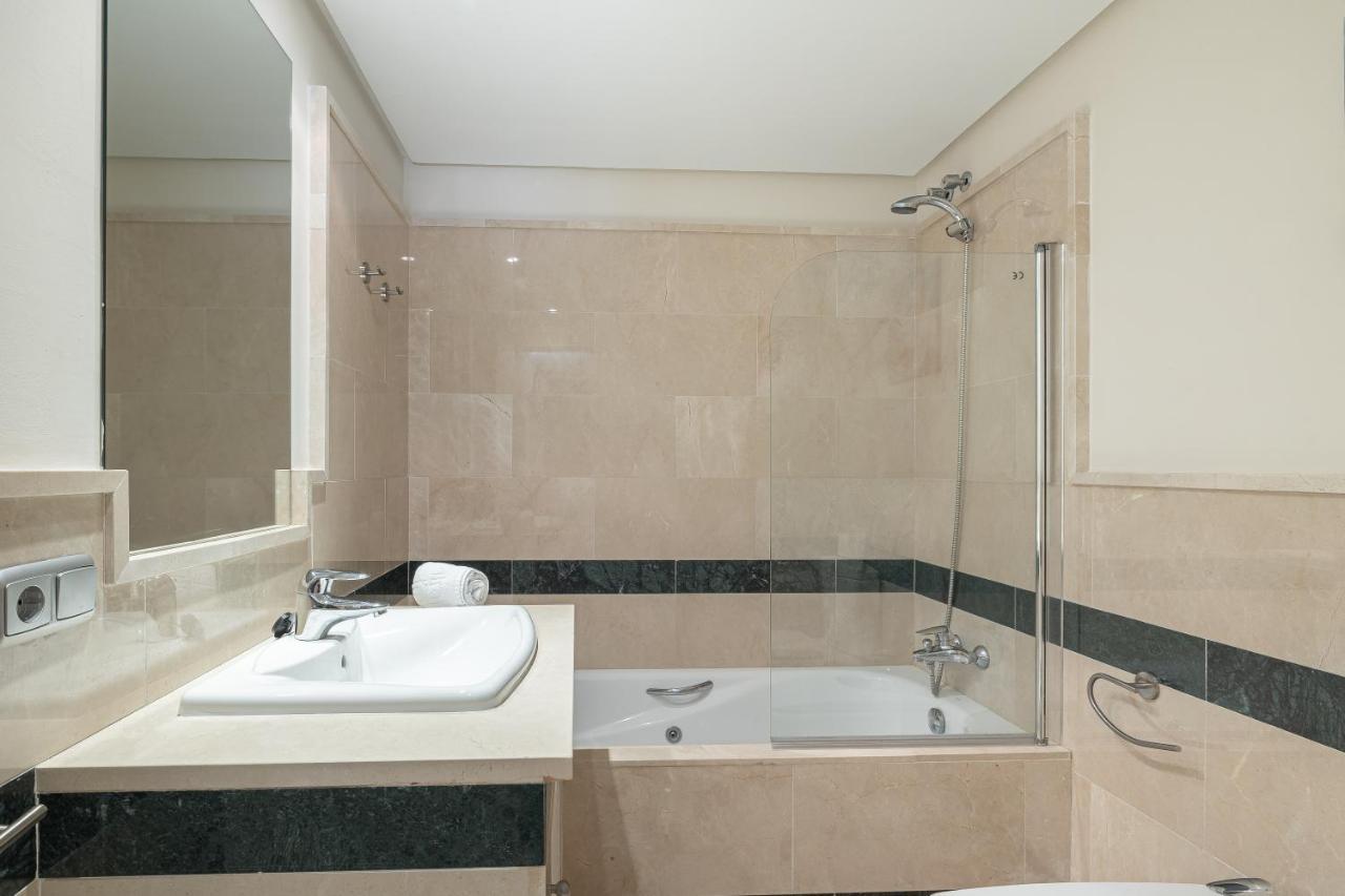 Magnifico Apartamento De 3 Dormitorios En Riviera Andaluza Эстепона Экстерьер фото